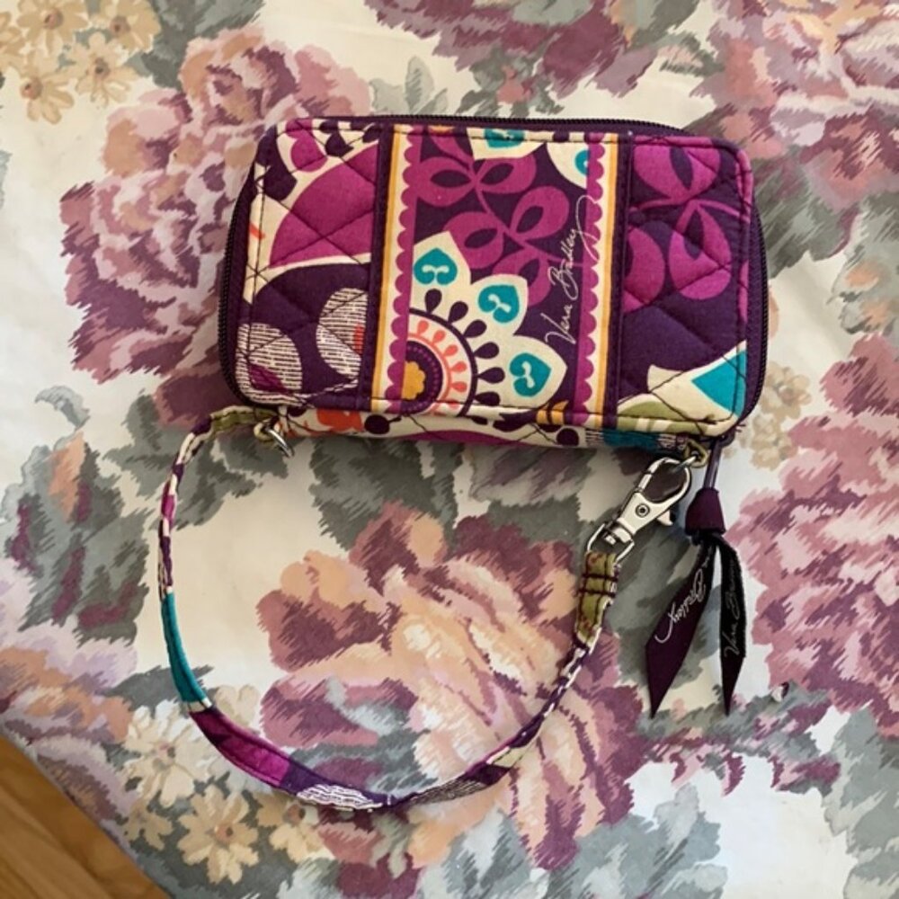 Vera Bradley wristlet wallet with phone holder